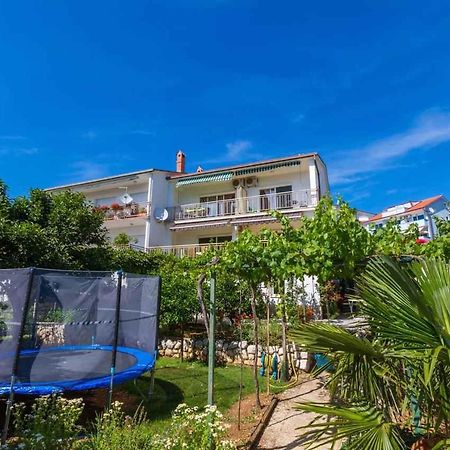 One-Bedroom Apartment Crikvenica 30 Bagian luar foto