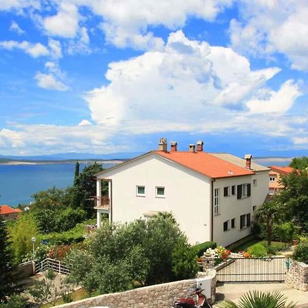One-Bedroom Apartment Crikvenica 30 Bagian luar foto