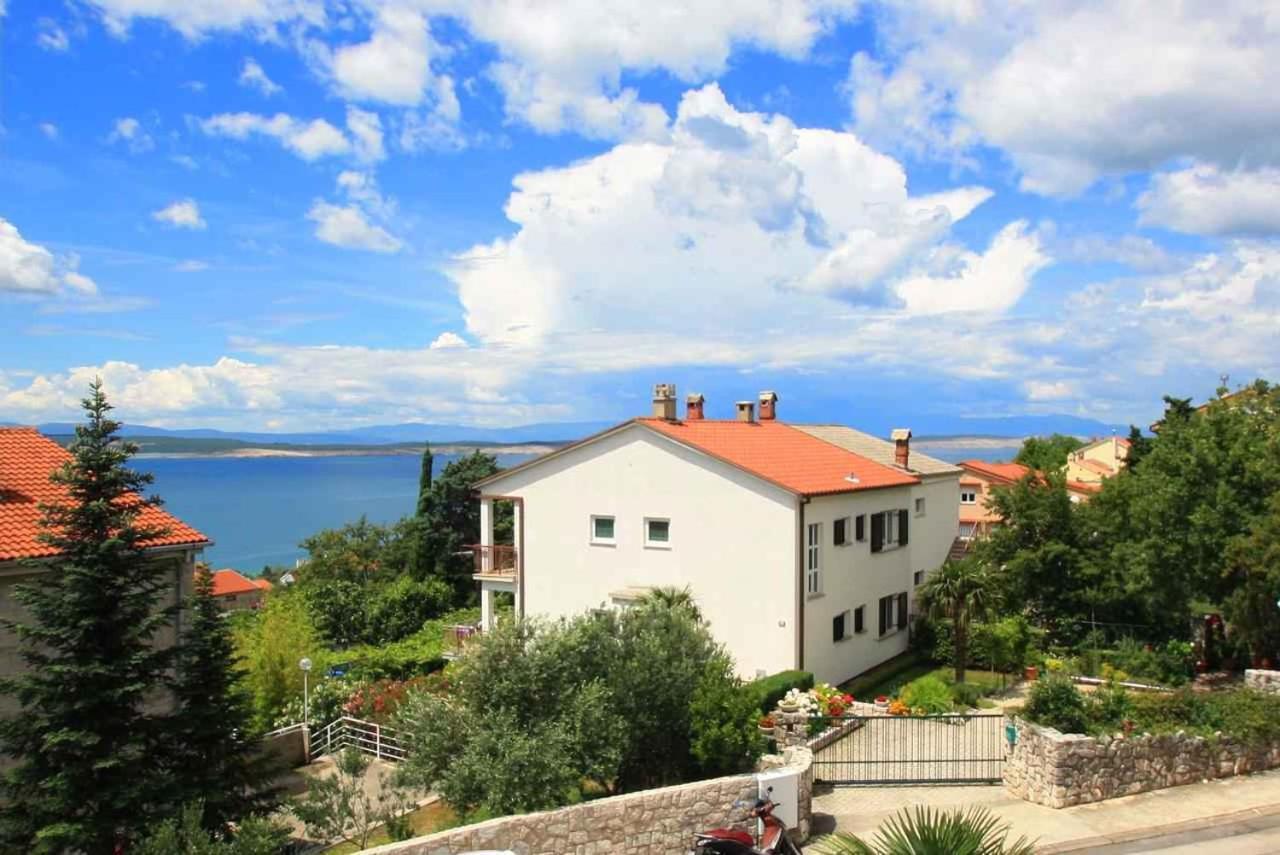 One-Bedroom Apartment Crikvenica 30 Bagian luar foto